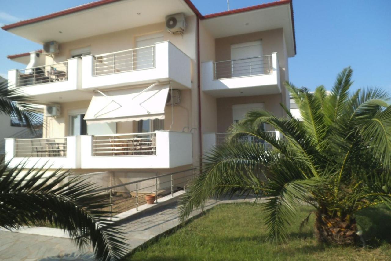 Finikas Garden Beach Resort Nikiti Exterior foto