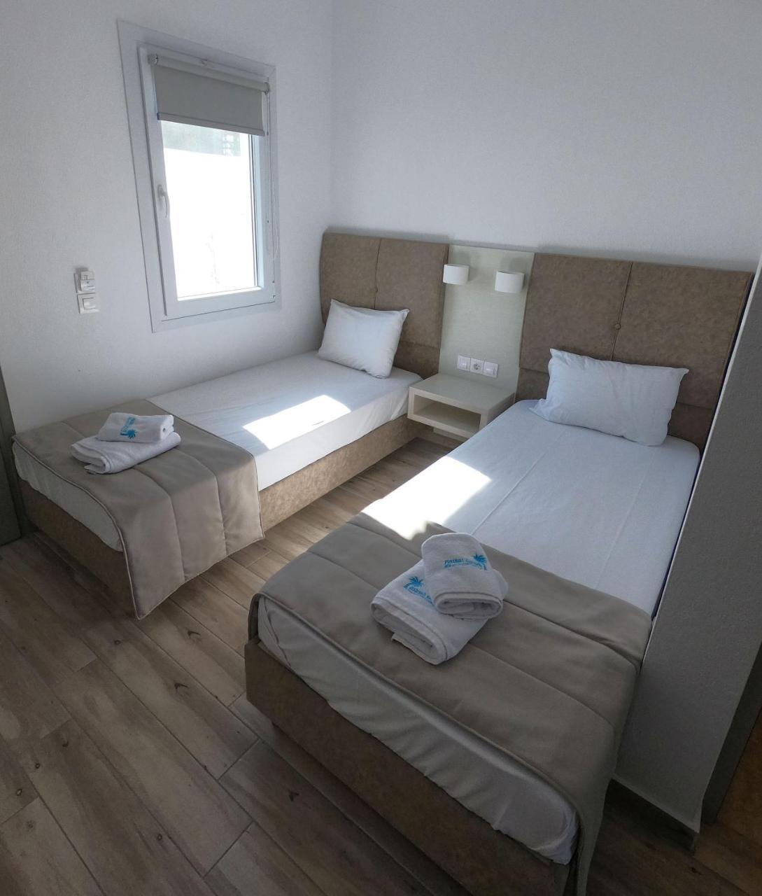 Finikas Garden Beach Resort Nikiti Exterior foto