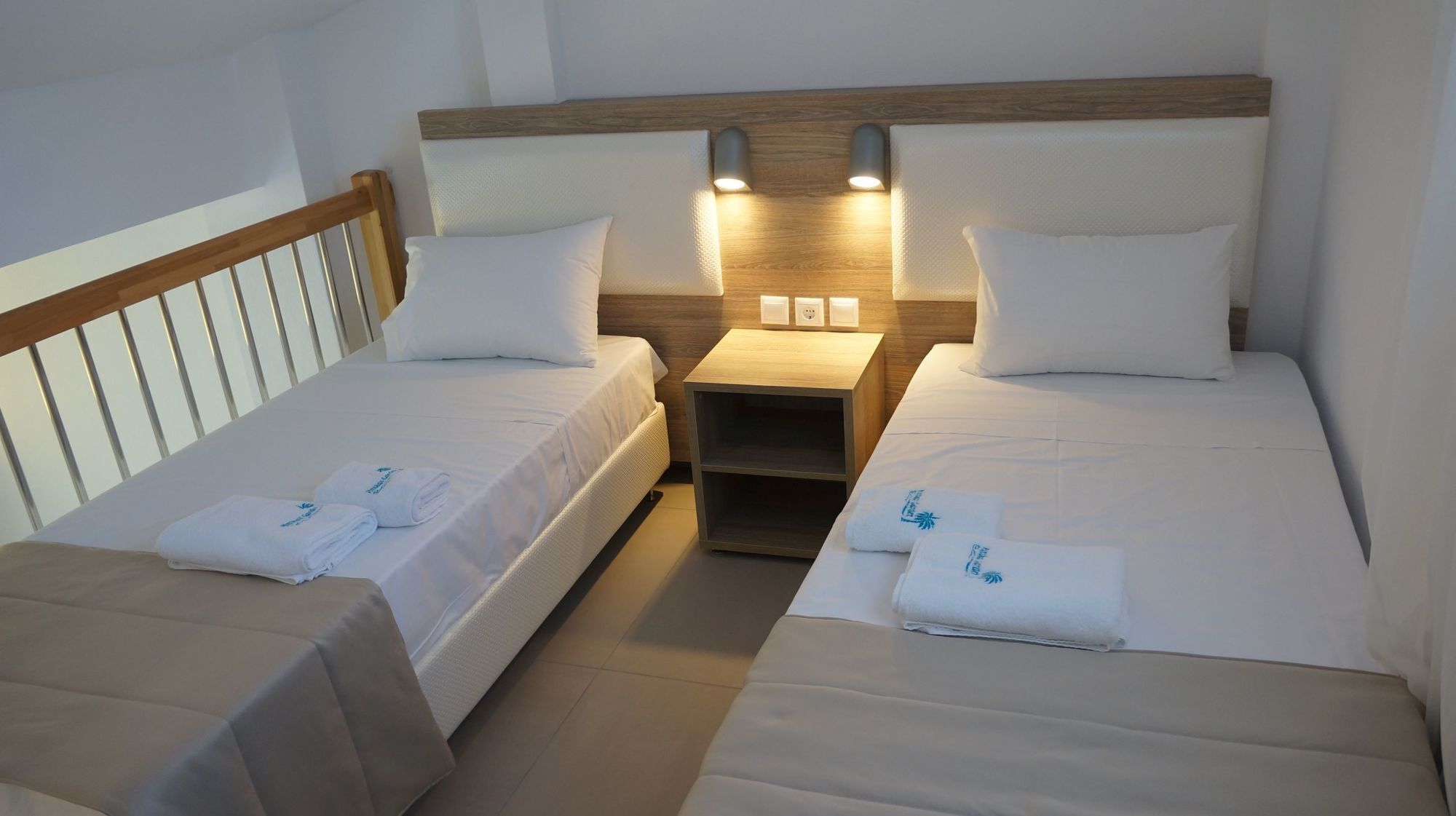 Finikas Garden Beach Resort Nikiti Exterior foto